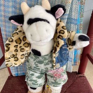 Build a bear cow with outfit